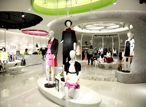 服装经销商如何做好店面的销售氛围